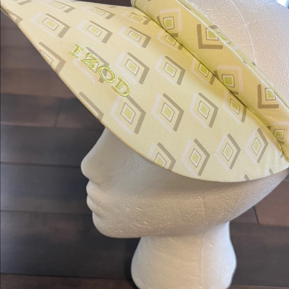 IZOD Geometric Yellow Visor